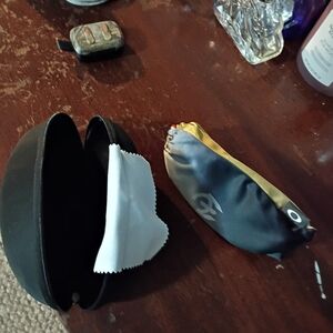 Oakley Sunglasses Case with Cloth